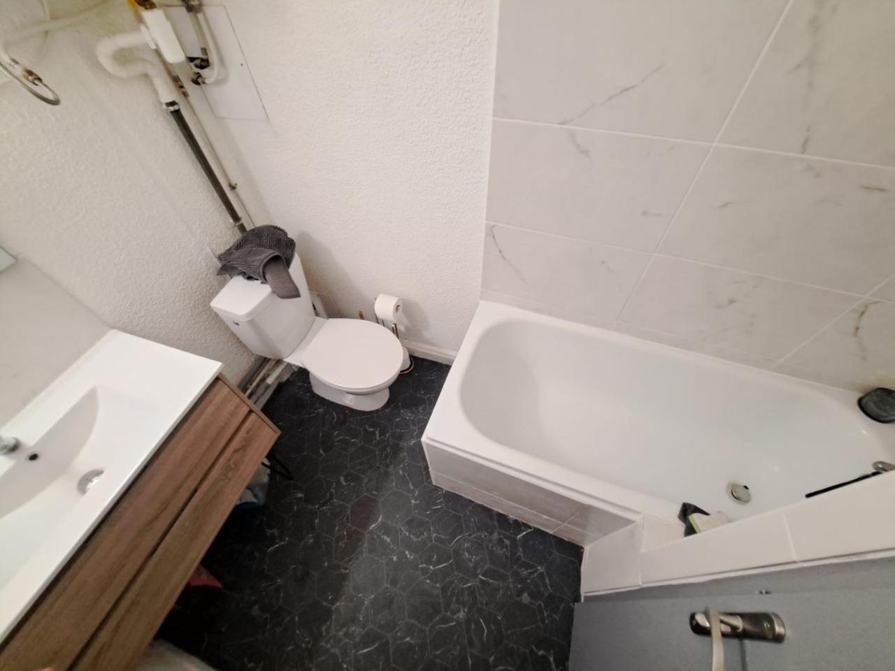 L'Ostal Appartement Carcassonne Buitenkant foto